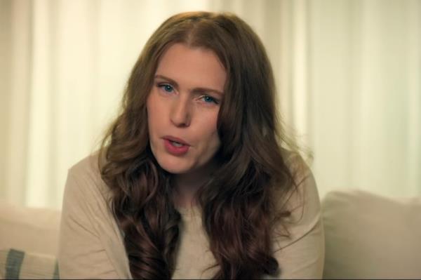 Shannon Price in "GARY"